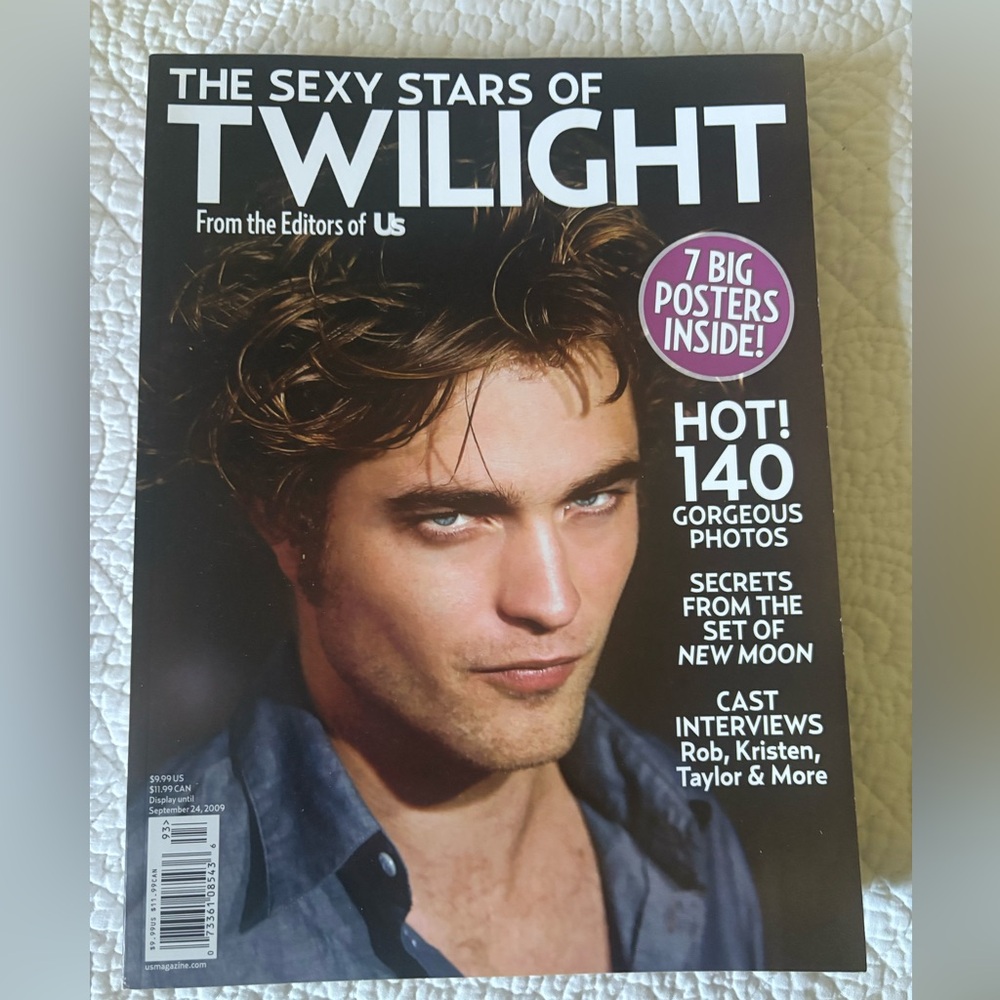 Twilight Magazine Collection - Picture 2 of 5
